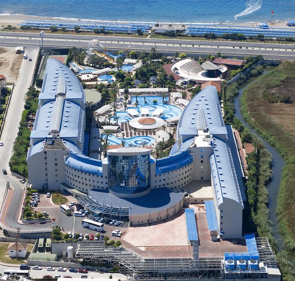 Crystal Admiral Resort Suites & Spa / Crystal Admiral Resort Suites & Spa