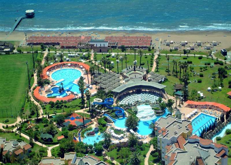 Limak Arcadia Golf & Sport Resort Hotel / Limak Arcadia Golf & Sport Resort Hotel